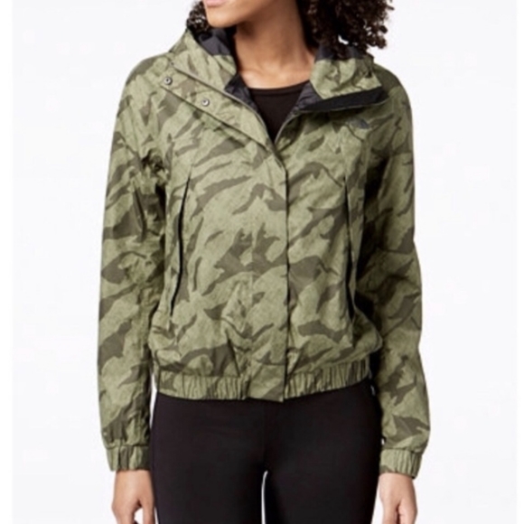 The North Face Jackets & Coats The North Face Camouflage Rain